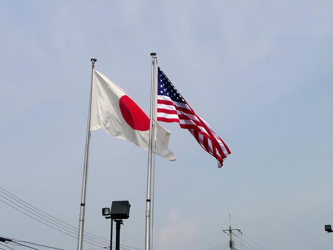 国东风后石破茂撕毁对华承诺日本开始备战j9九游会真人第一品牌中日已谈拢借到中(图4)