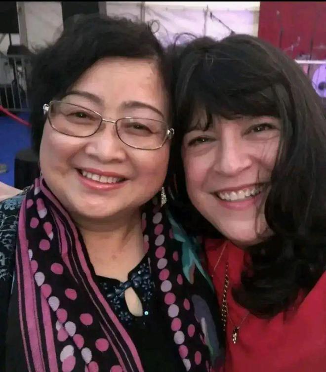 岁的东北女王你用的东西可能出自她手j9九游会网站入口人类的福音？66(图2)