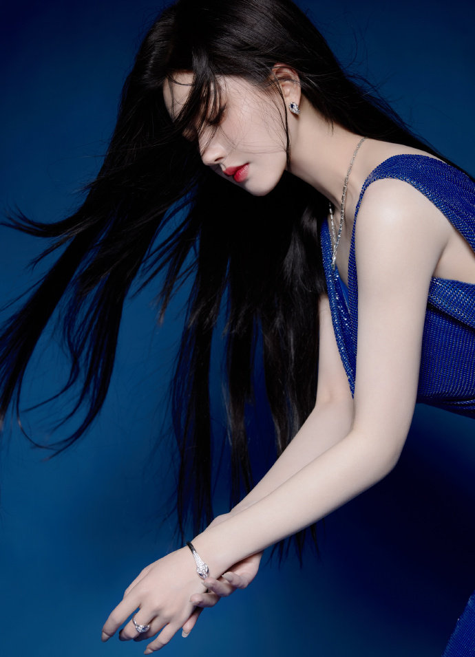 - 免费看mv的网站入口老版V6j9国际免费看mv的网站入口